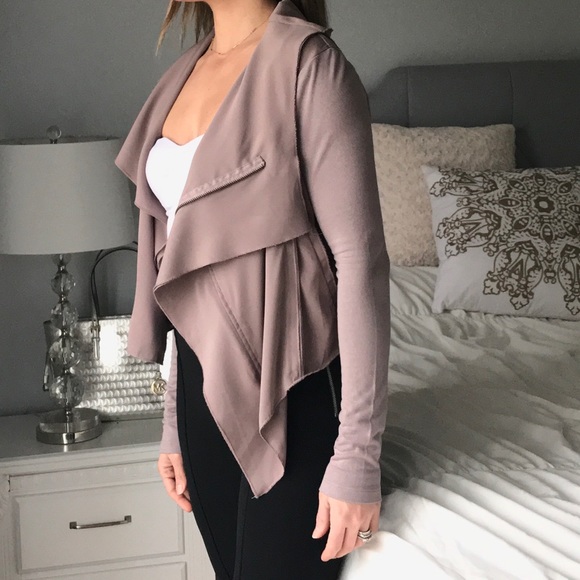 SOLD on Mercari! ❤️ Mauve Soft Lightweight Jacket - Picture 7 of 7